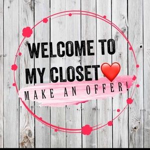 Open to Reasonable Offers 💕🛍